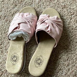 Hot summer day Love to wear sandals